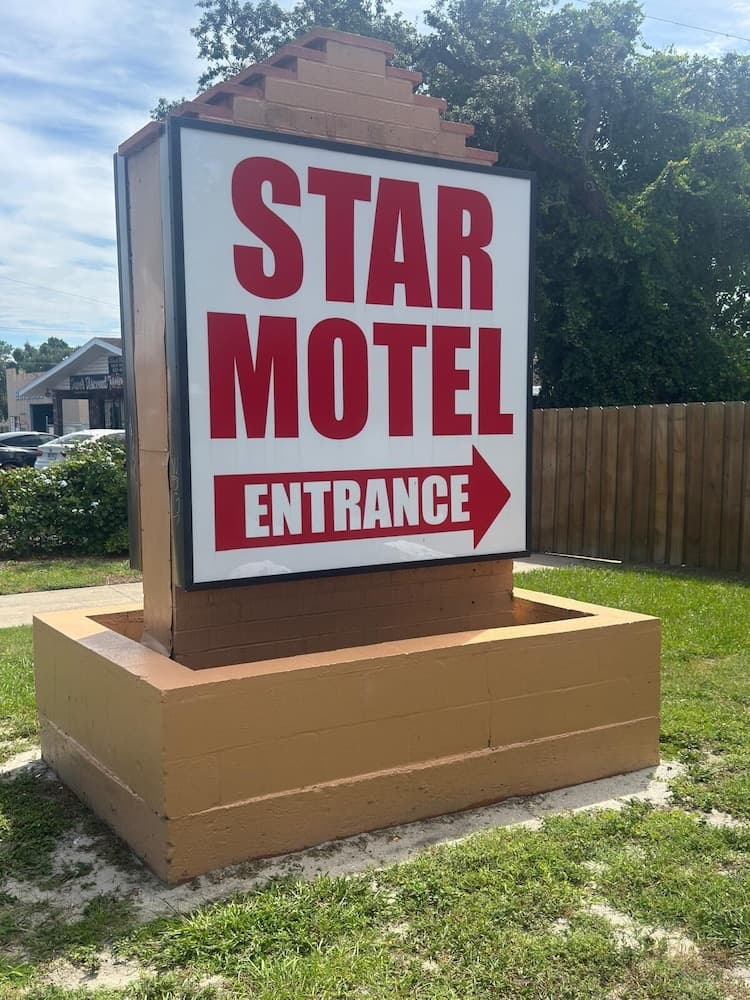 Star Motel