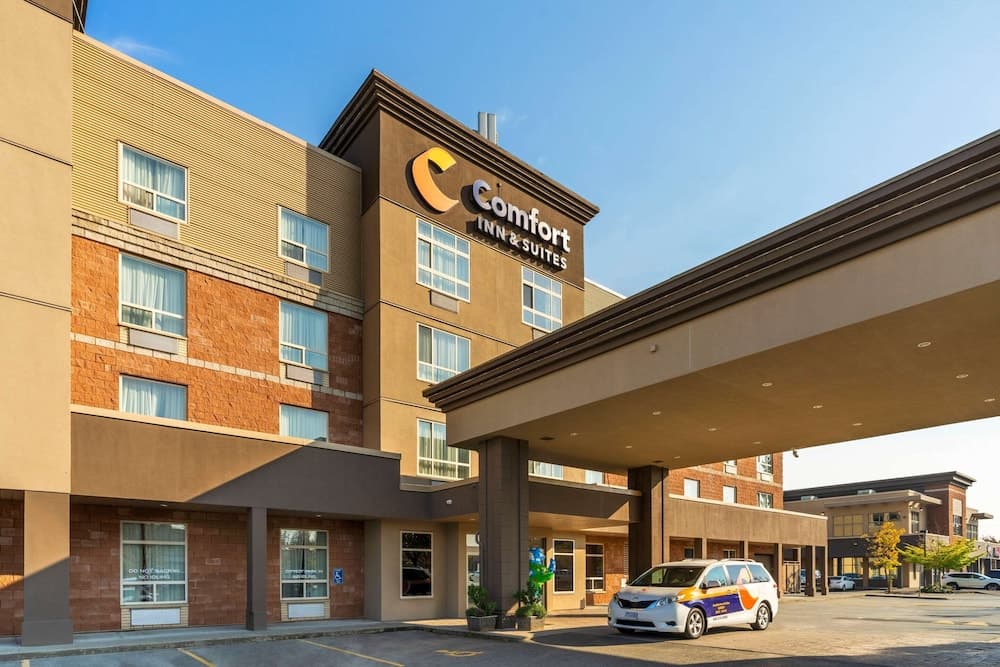 Comfort Inn Surrey Hotel