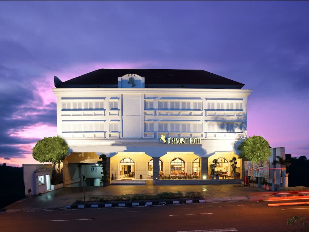 D'Senopati Malioboro Grand Hotel