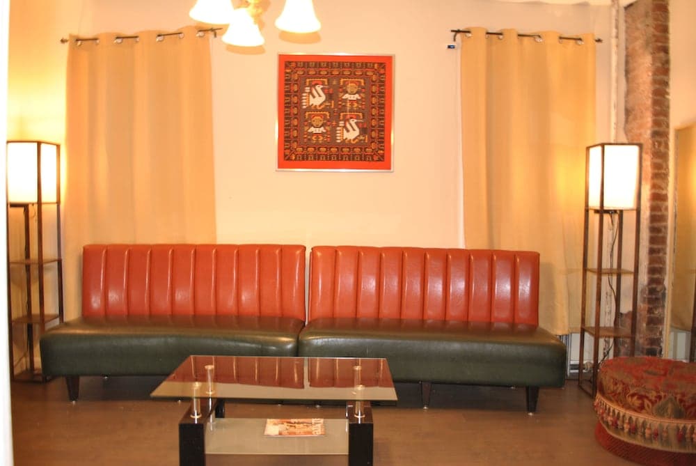 Motel Casa Downtown Guest House