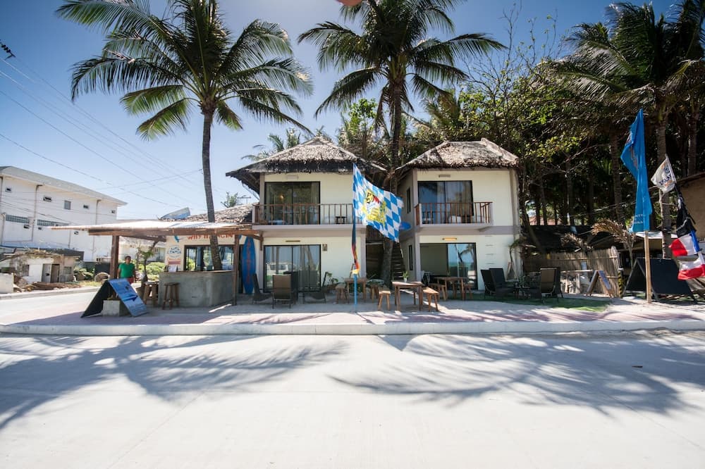 Hangin Kite Center & Resort