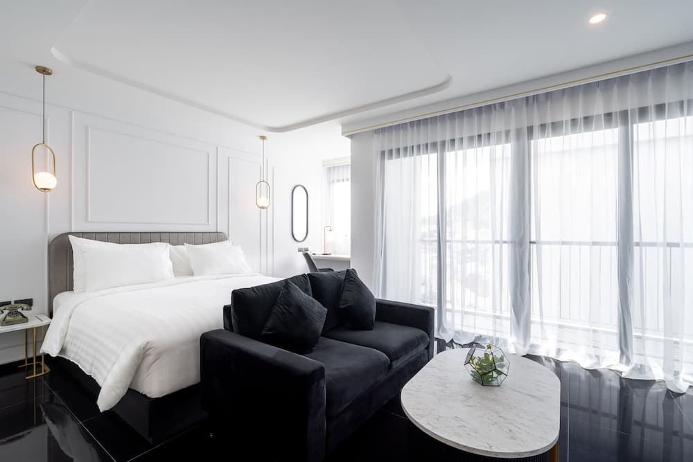 Ratri Hotel Phuket Old Town