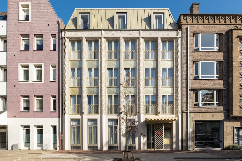 Duke Studio Hotel