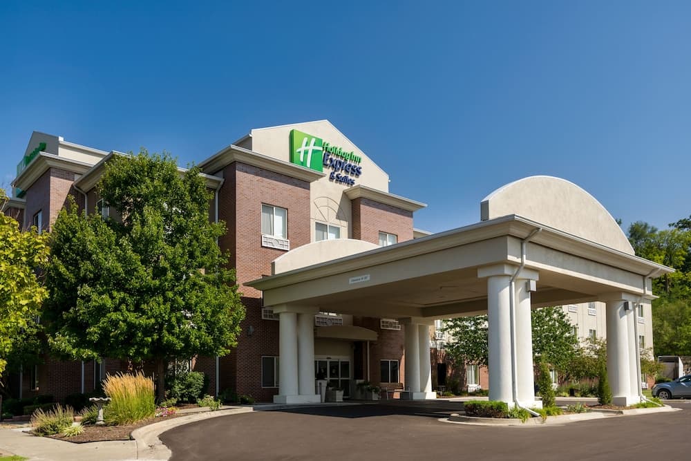 Holiday Inn Express Hotel & Suites Independence-Kansas City by IHG