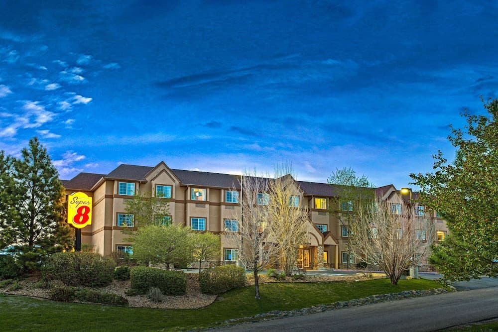 Super 8 by Wyndham Parker/SE Denver Area
