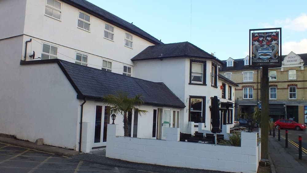 OYO The Watermans Arms Hersham
