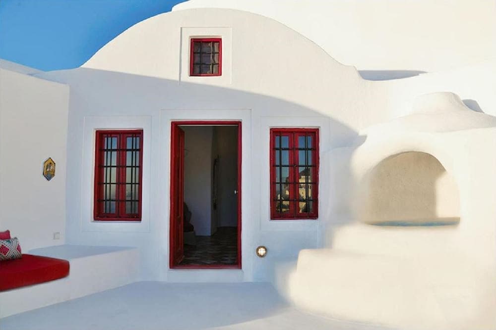 The Architect's Cave House
