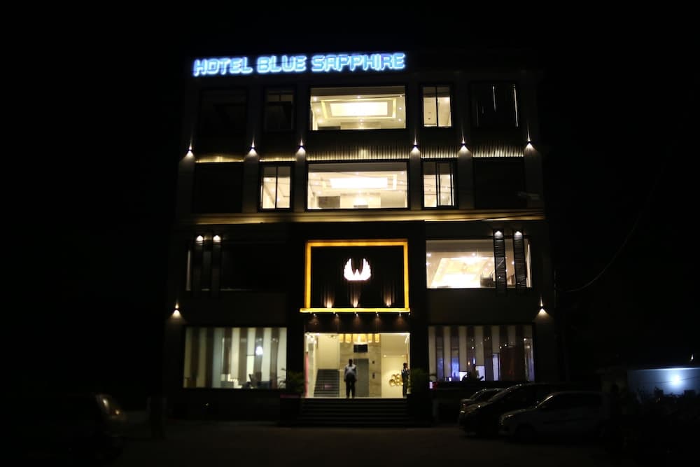 BLUE SAPPHIRE