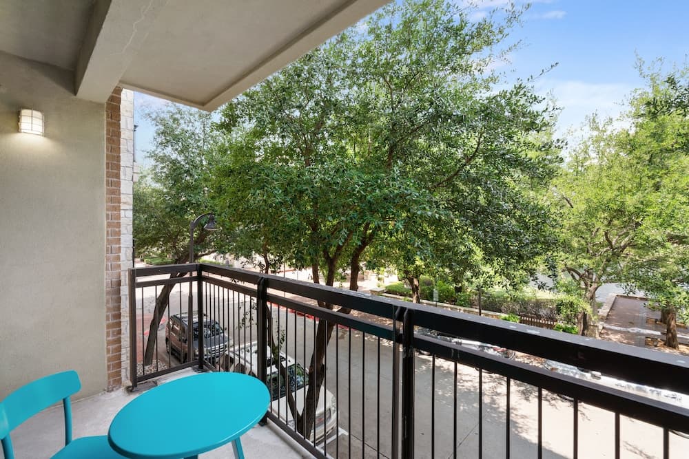 Kasa Legacy Town Center Plano
