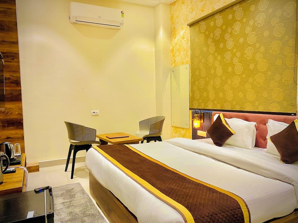 Hotel Tulsi Grand Inn
