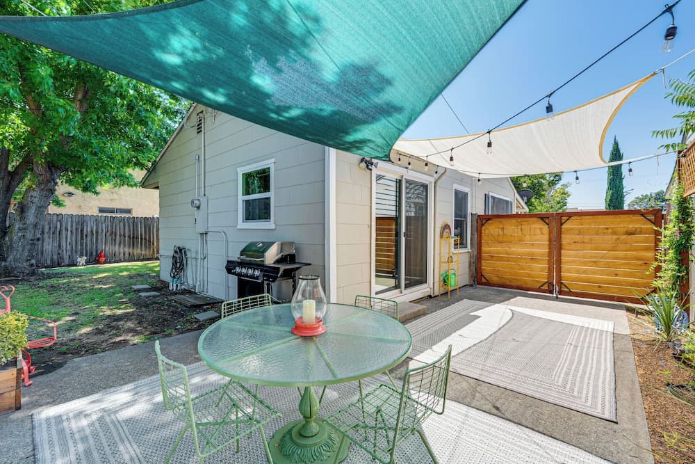 < 1 Mi to Oakland A's Park: West Sacramento Home