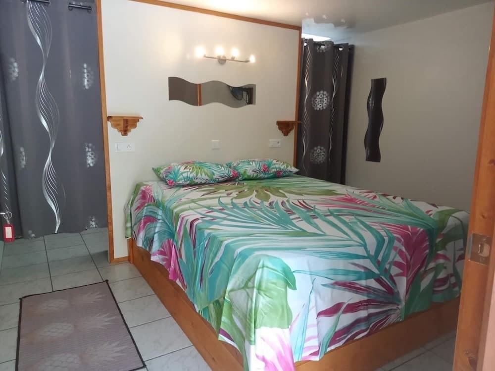 MOOREA VAIARE LODGE