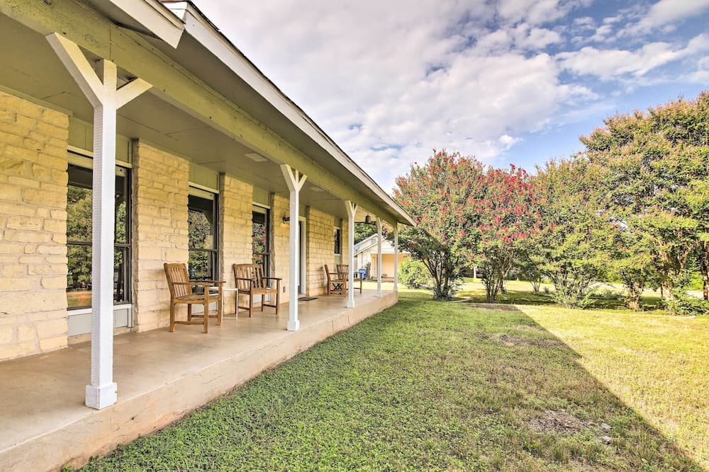 Bright Jonestown Retreat w/ Yard & Porch!