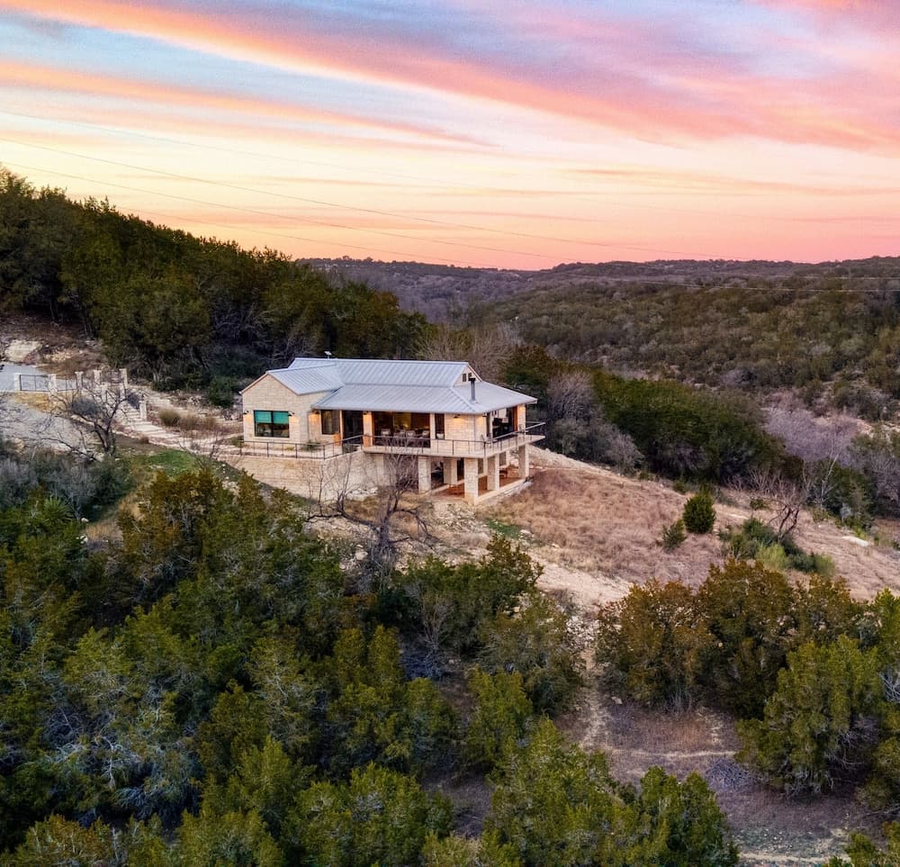 Sotol by Avantstay Direct River Access + Views