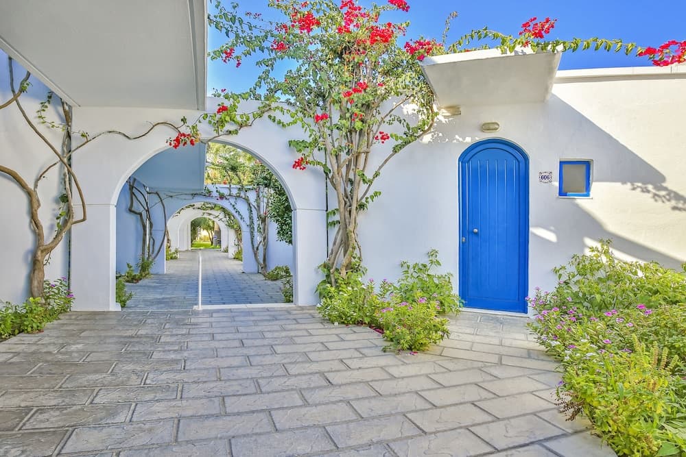 Alex Beach Hotel - Bungalows