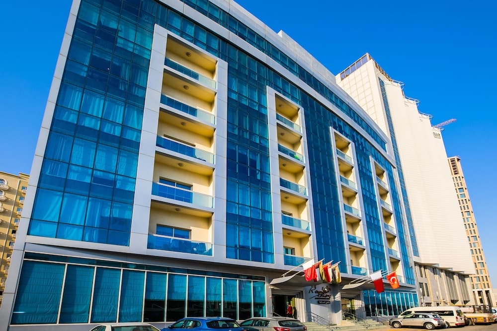 Royal Mirage Hotel and Apartments