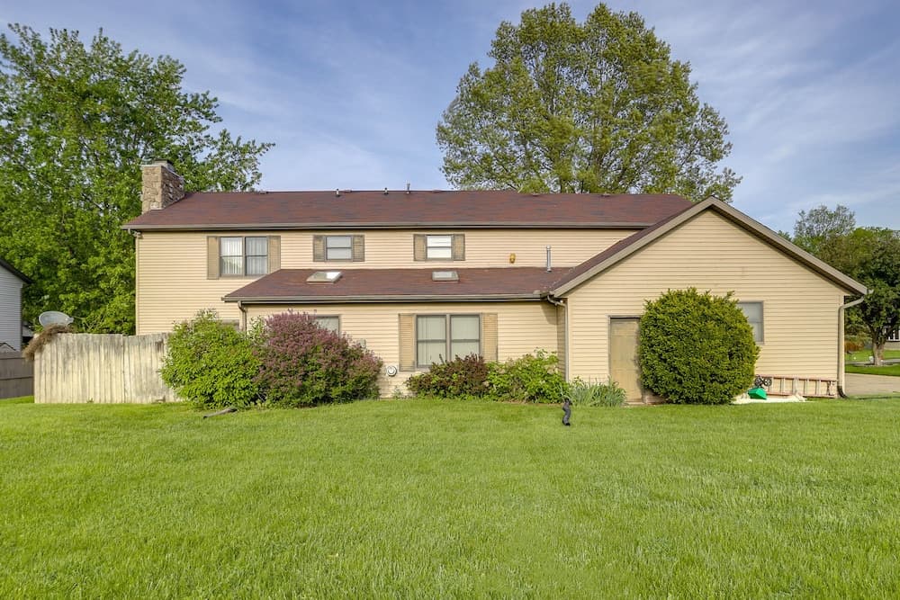 South Bend Area Vacation Rental 8 Mi to Notre Dame