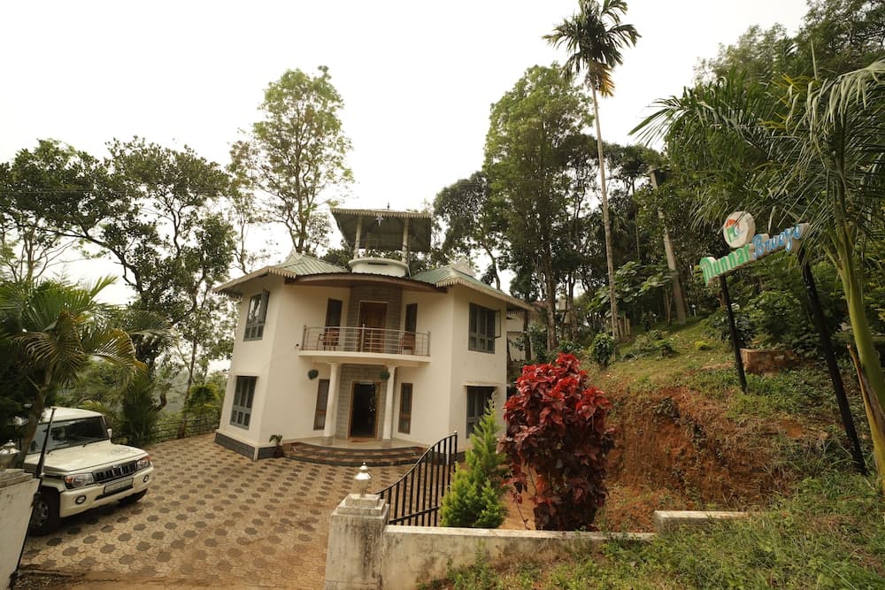 Munnar Breeze