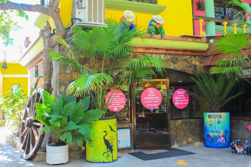 Hotel Estero y Mar