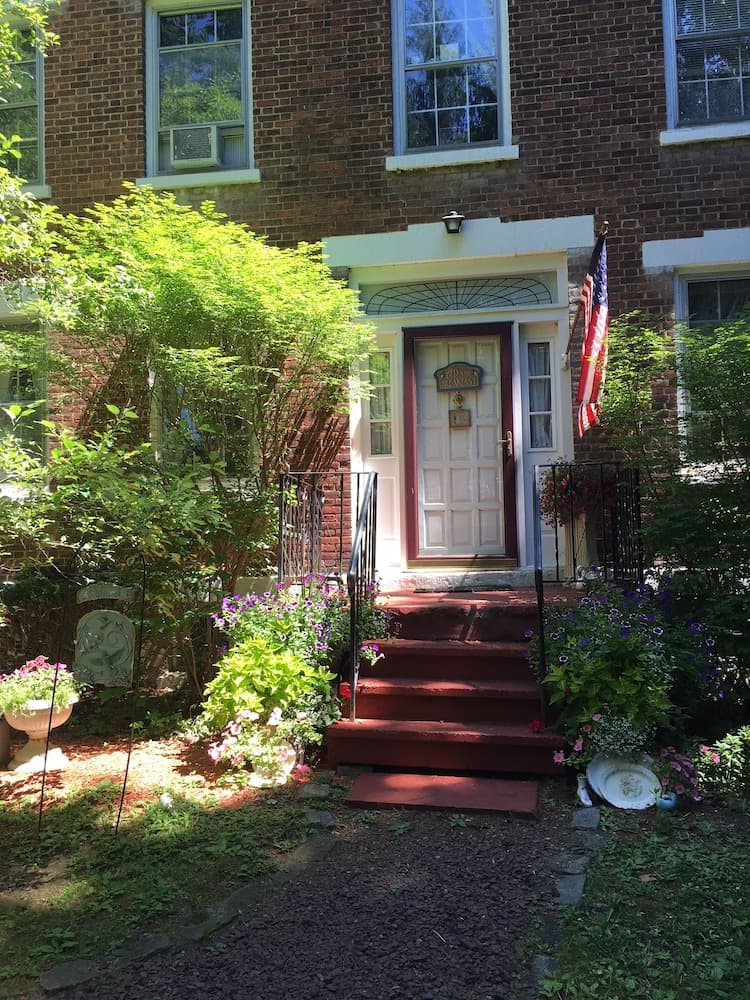 The Pratt Smith House B&B