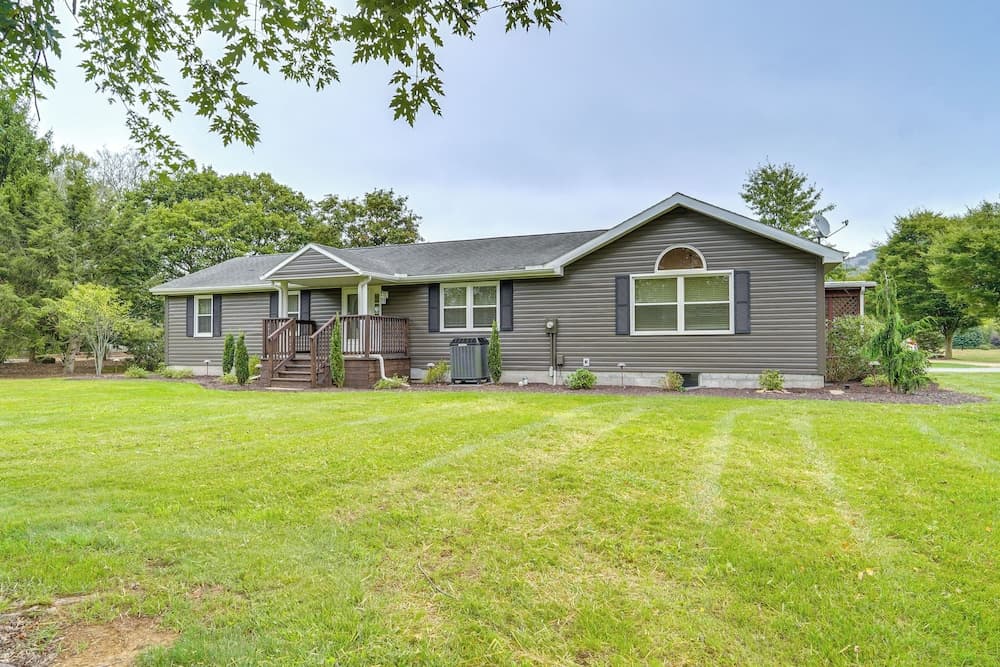 Mtn-view Escape w/ Large Yard in Duncansville!