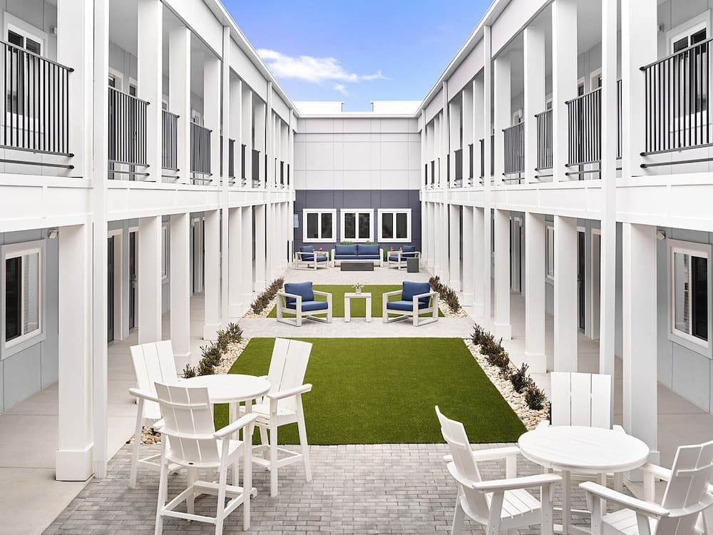 stayAPT Suites Tallahassee-Capitol