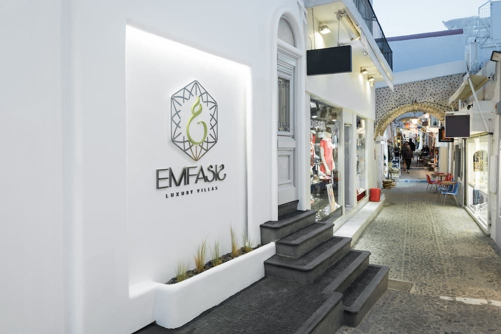 Emfasis Villa