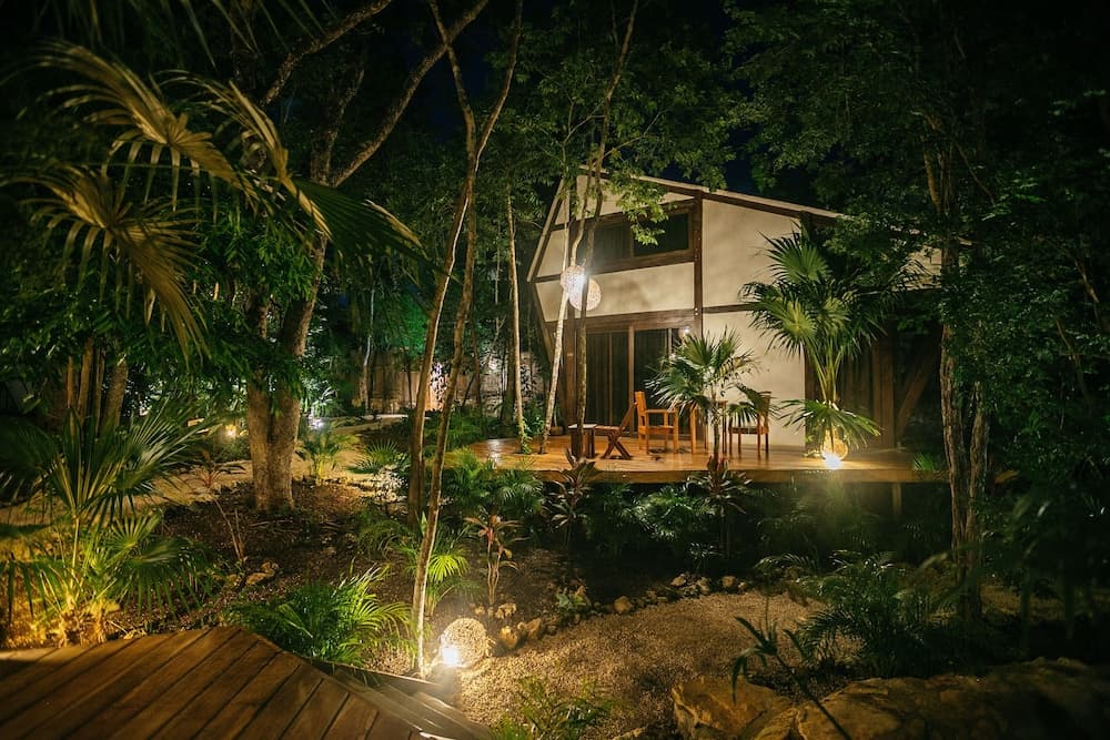 Nahouse Jungle Lodges
