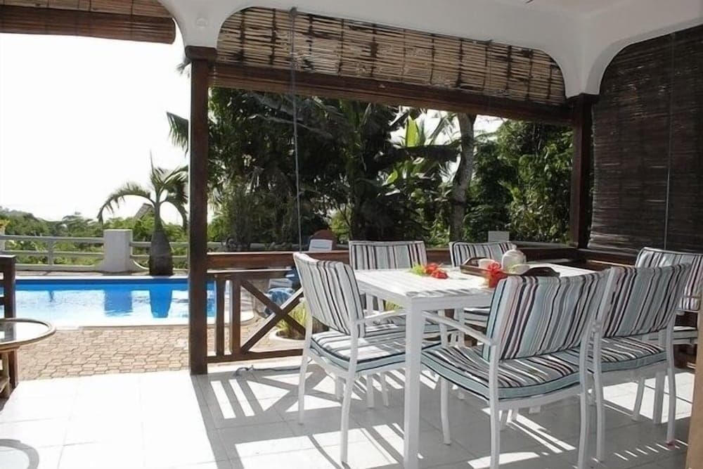 Kokogrove Chalets